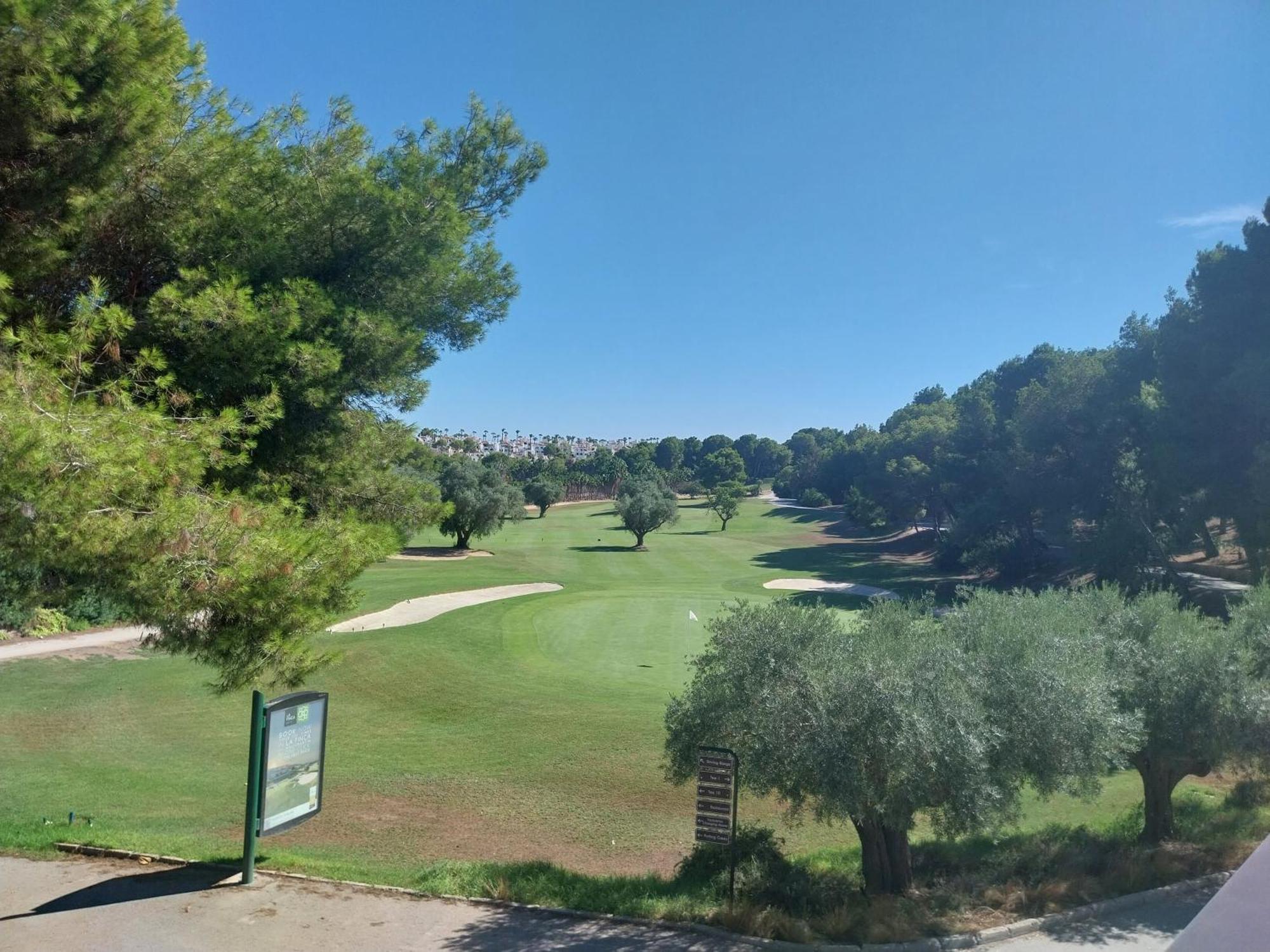 Charming Apartment In Front Of Villamartin Golf And Plaza Exterior photo